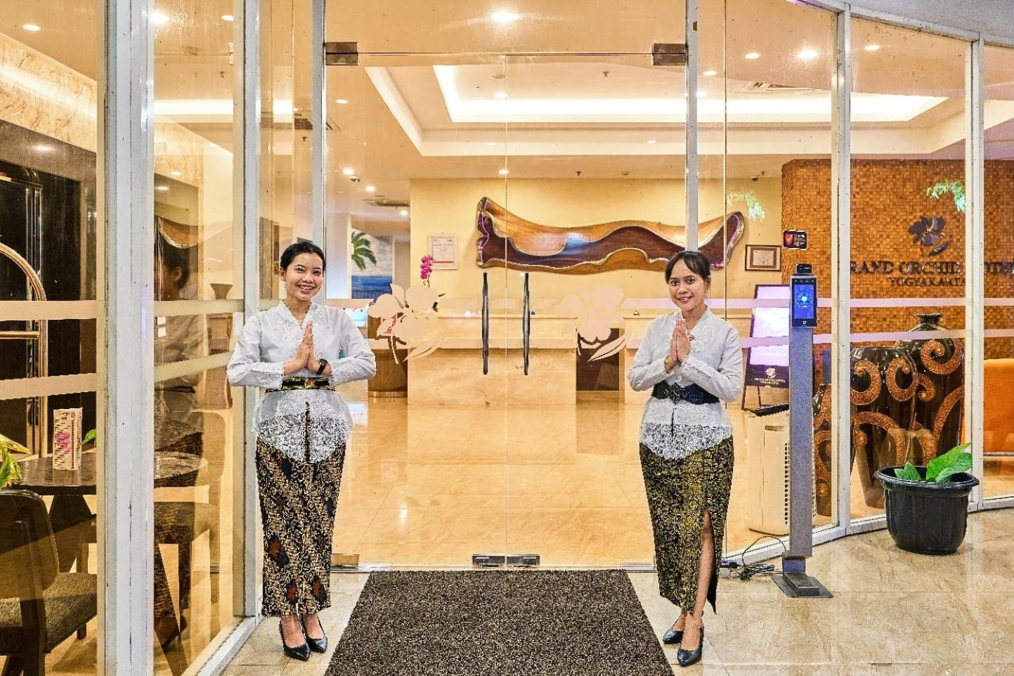 แกรนด์ ออร์คิด โฮเต็ล ย้อกยาการ์ต้า Hotel Maguwo ภายนอก รูปภาพ