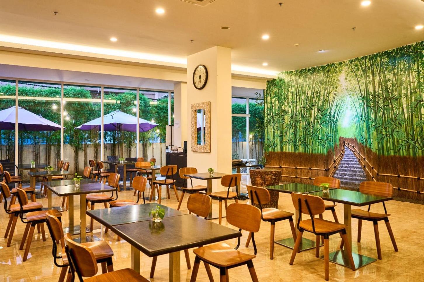 แกรนด์ ออร์คิด โฮเต็ล ย้อกยาการ์ต้า Hotel Maguwo ภายนอก รูปภาพ